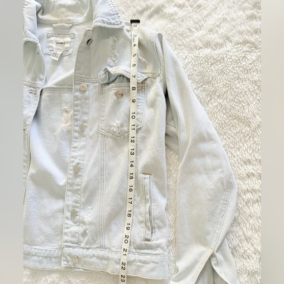 Forever 21 Light Wash Denim Jacket - Picture 4 of 6